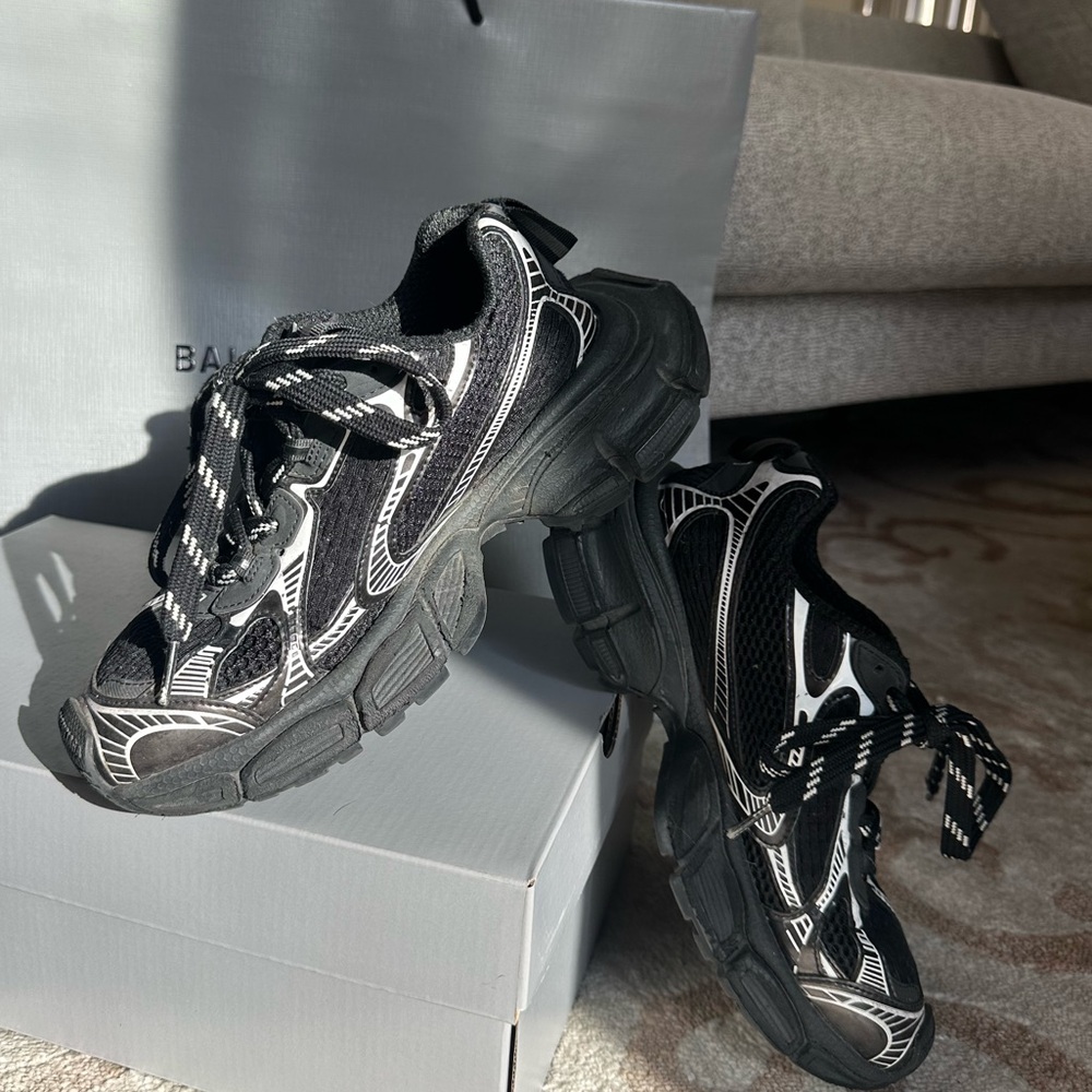 Balenciaga sneakers 3XL